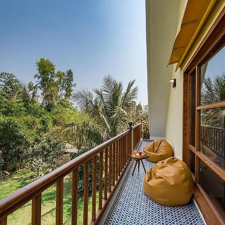 Saffronstays Happy Fields, Pune - Luxury Farmstay With Farm To Table Food Exteriör bild