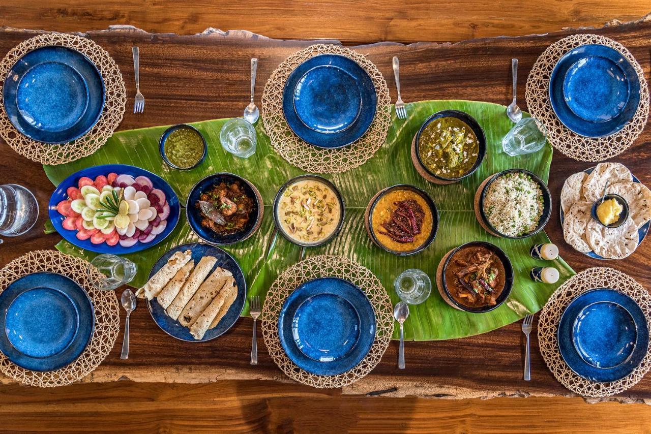 Saffronstays Happy Fields, Pune - Luxury Farmstay With Farm To Table Food Exteriör bild