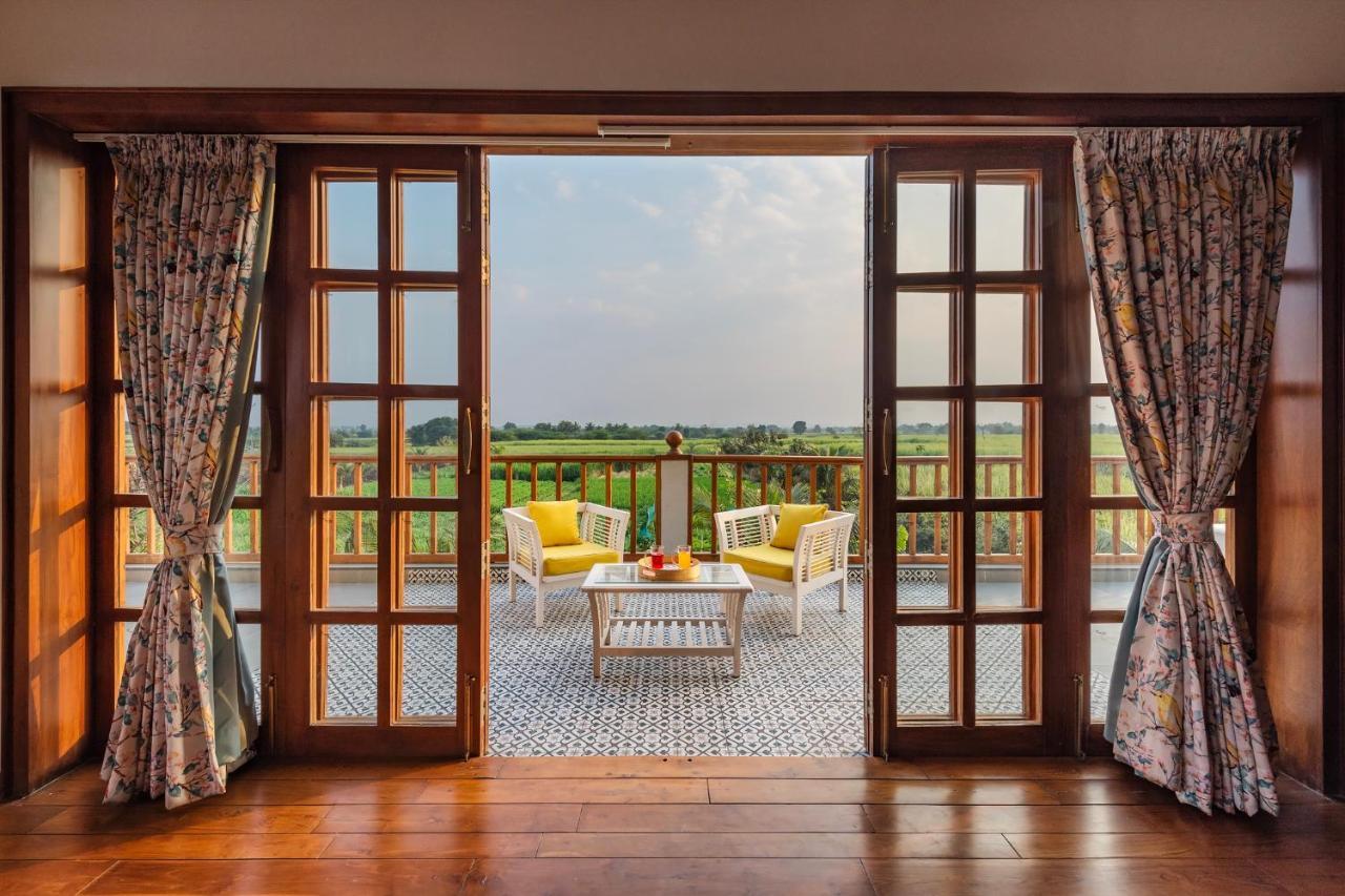Saffronstays Happy Fields, Pune - Luxury Farmstay With Farm To Table Food Exteriör bild